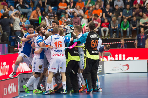 Superfinal: Floorball Köniz - Grasshopper Club Zürich 160430_19873.jpg