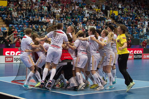 Superfinal: UHC Dietlikon - Piranha Chur 160430_19262.jpg